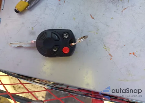 2008 Ford Escape Hybrid z USA, uszkodzony, nr VIN 1FMCU49H98KC90042